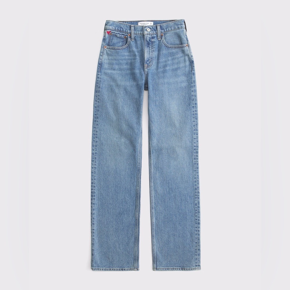ABERCROMBIE High Rise 90’s Heart Embroidered Jeans 25